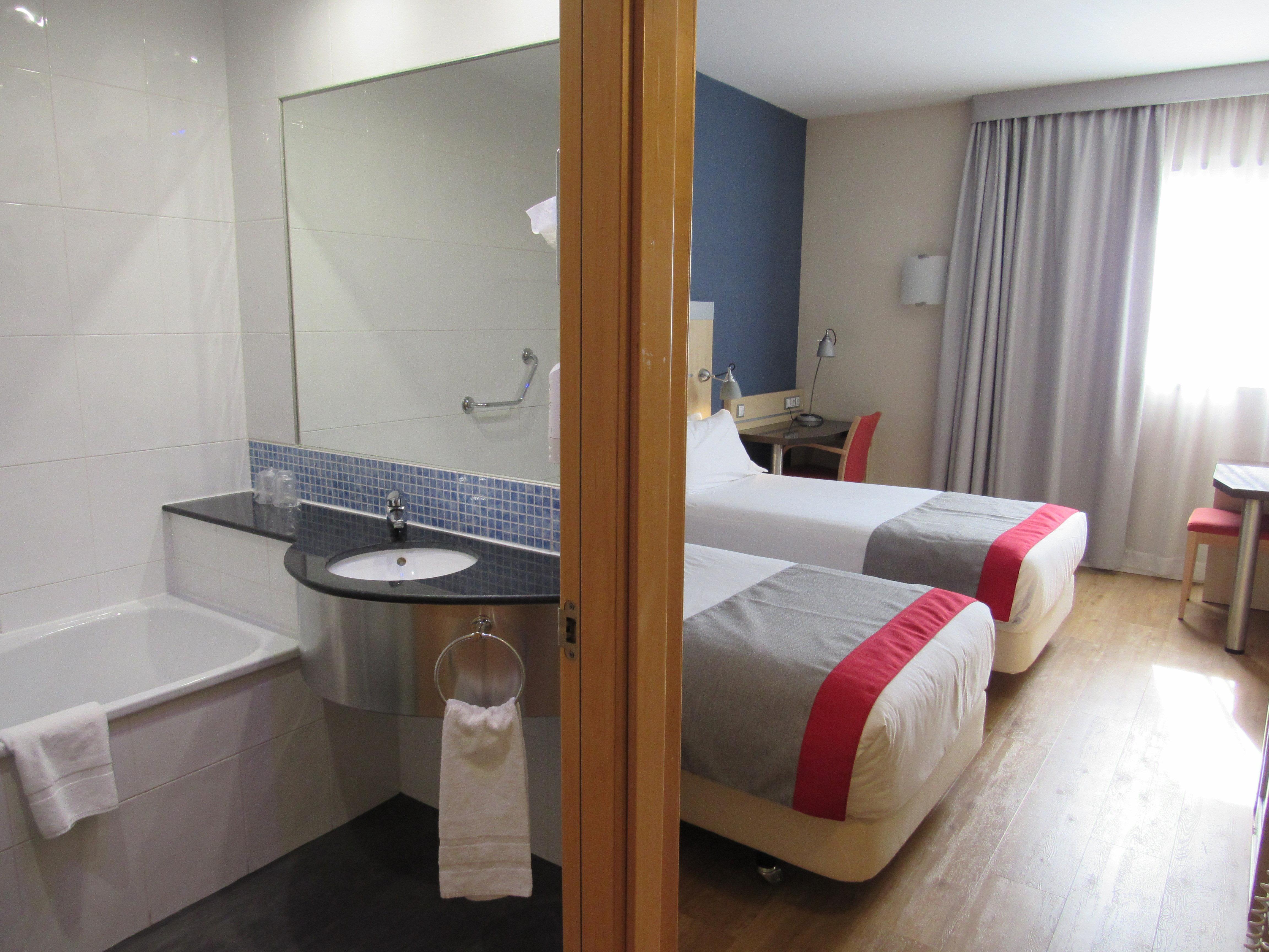 Hotel Holiday Inn Express Madrid-Rivas By Ihg Kültér fotó